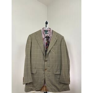 Kiton blazer size 43 100% wool
Made in italy